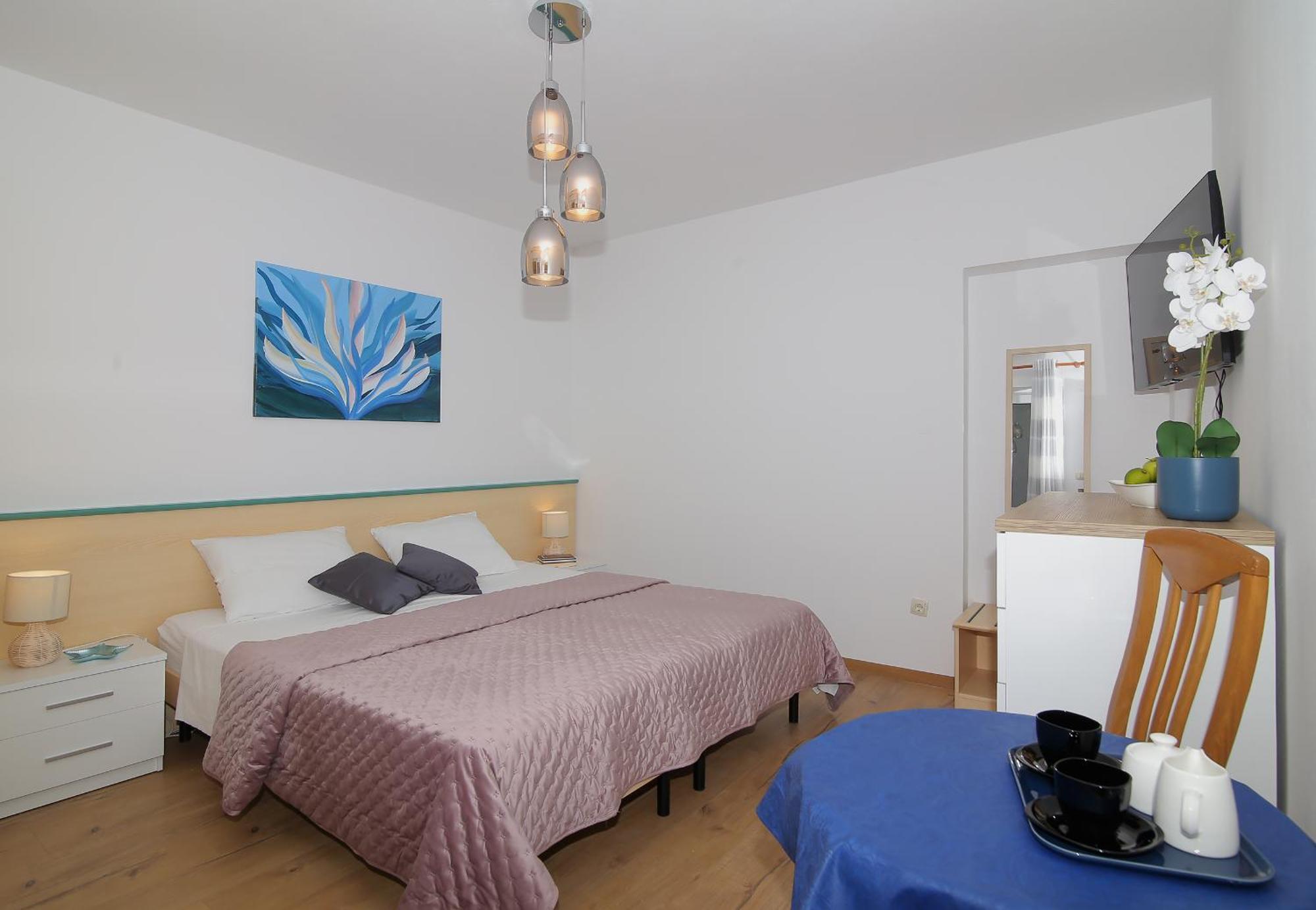 Apartmani Krmek Mlini Eksteriør bilde